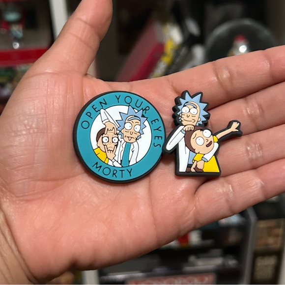 Rick and Morty Croc Charms (2pcs) - Picture 1 of 3